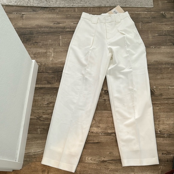SUNDARBAY DARTED TROUSER IVORY - Picture 6 of 11